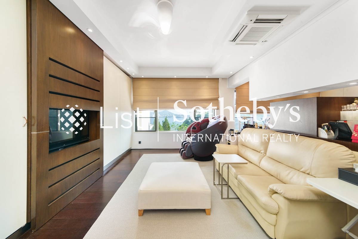 Turtle Cove 龜背灣 | Family Room