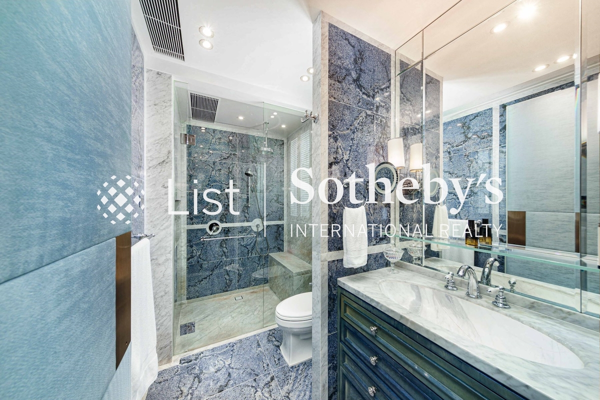 Consort Rise 金粟街 | Second En-suite Bathroom