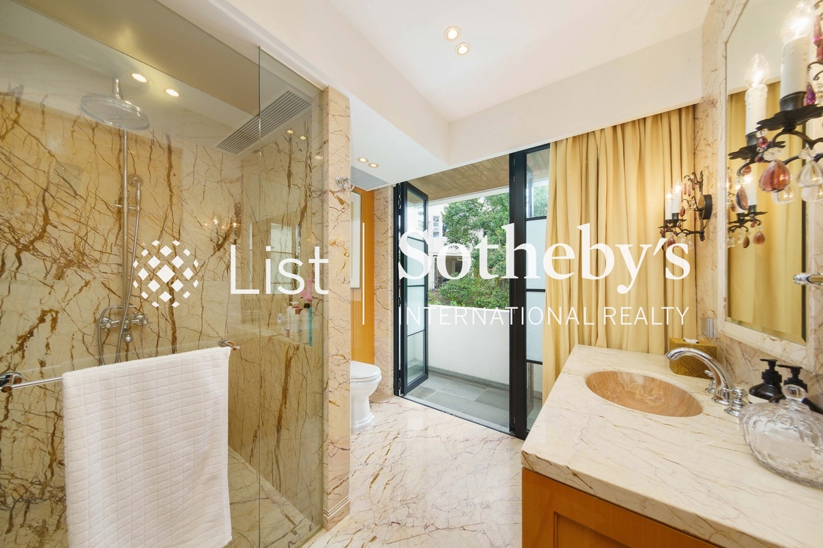 Consort Rise 金粟街 | Third En-suite Bathroom