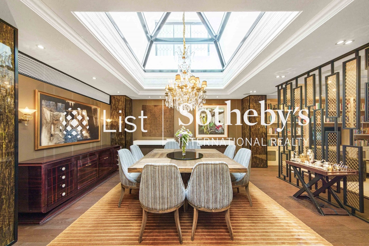 Consort Rise 金粟街 | Living and Dining Room