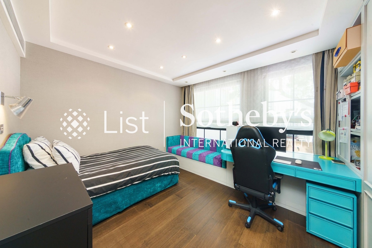 Consort Rise 金粟街 | Fourth En-suite Bedroom