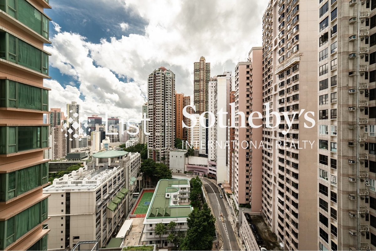 Kam Ning Mansion 金寧大廈 | View from Dining Room