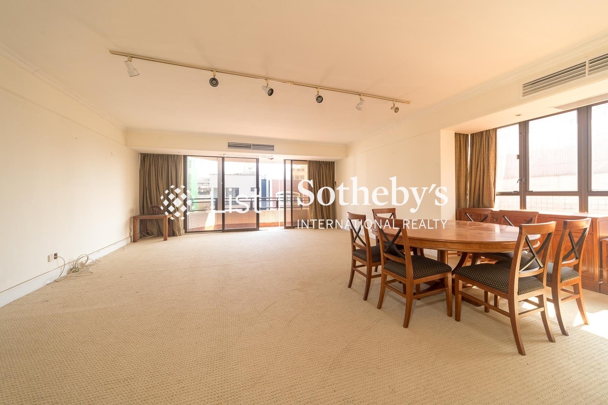 No. 5 Wiltshire Road 渭州道5號 | Living and Dining Room