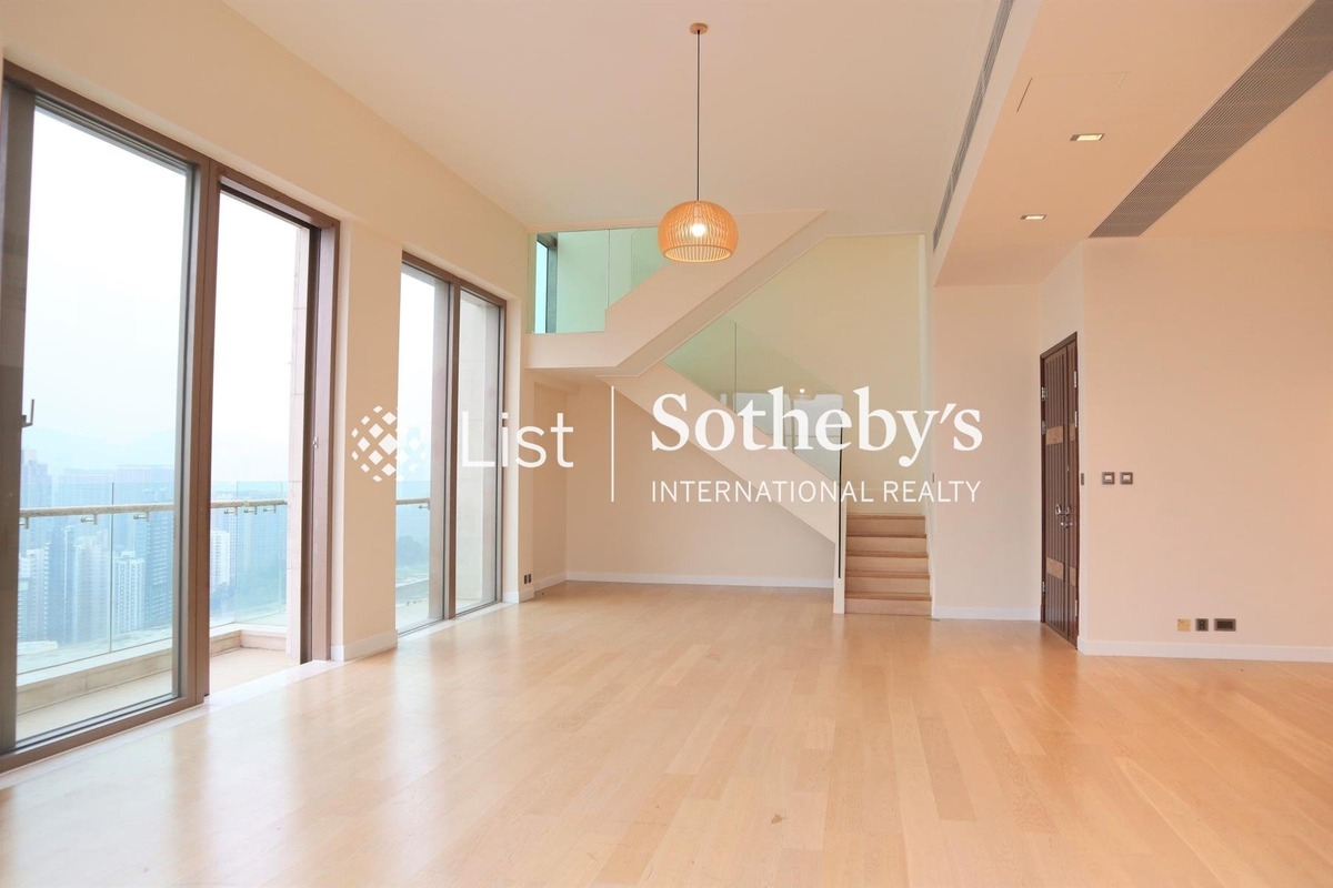 Celestial Heights Phase 1 半山壹號第一期 | Living and Dining Room