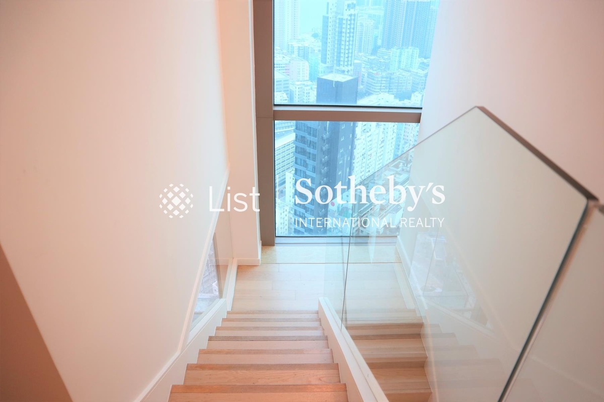 Celestial Heights Phase 1 半山壹號第一期 | Internal Staircase