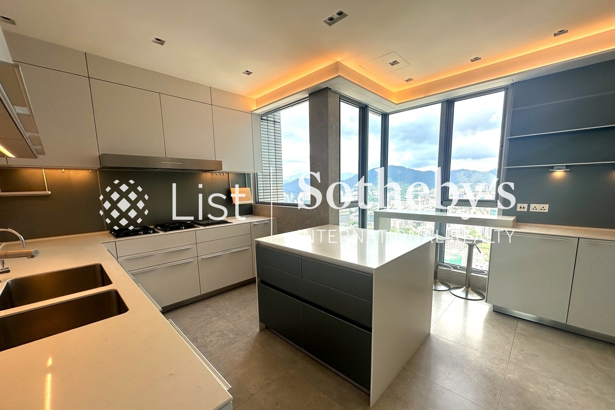 No. 15 Ho Man Tin Hill 灏畋峰 | Kitchen