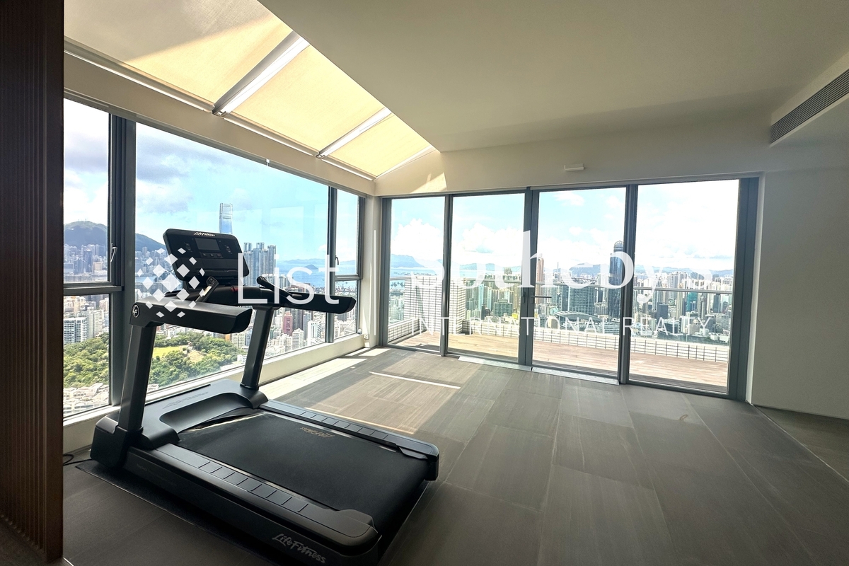 No. 15 Ho Man Tin Hill 灏畋峰 | Living Room