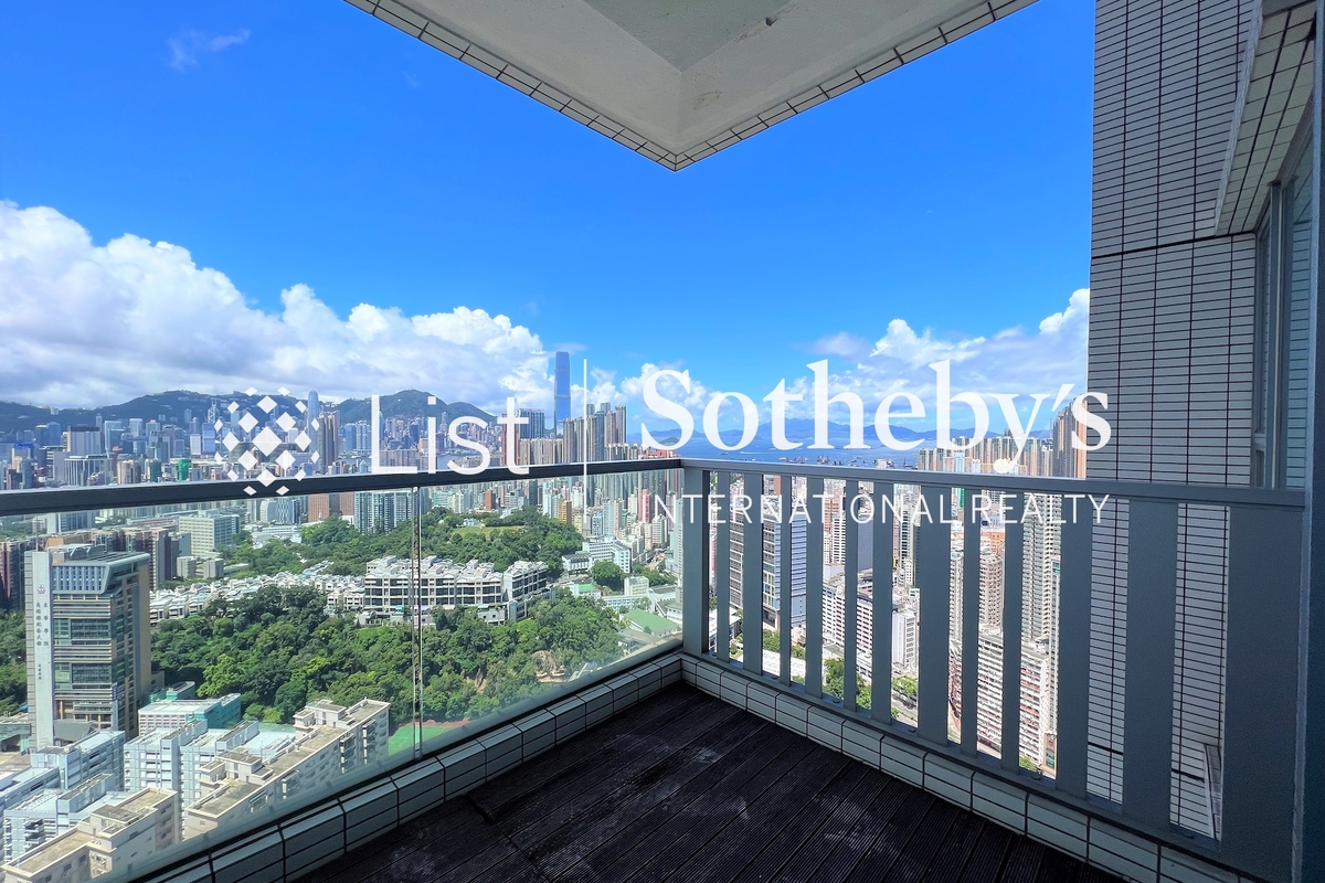 No. 15 Ho Man Tin Hill 灝畋峰 | Balcony off Living and Dining Room