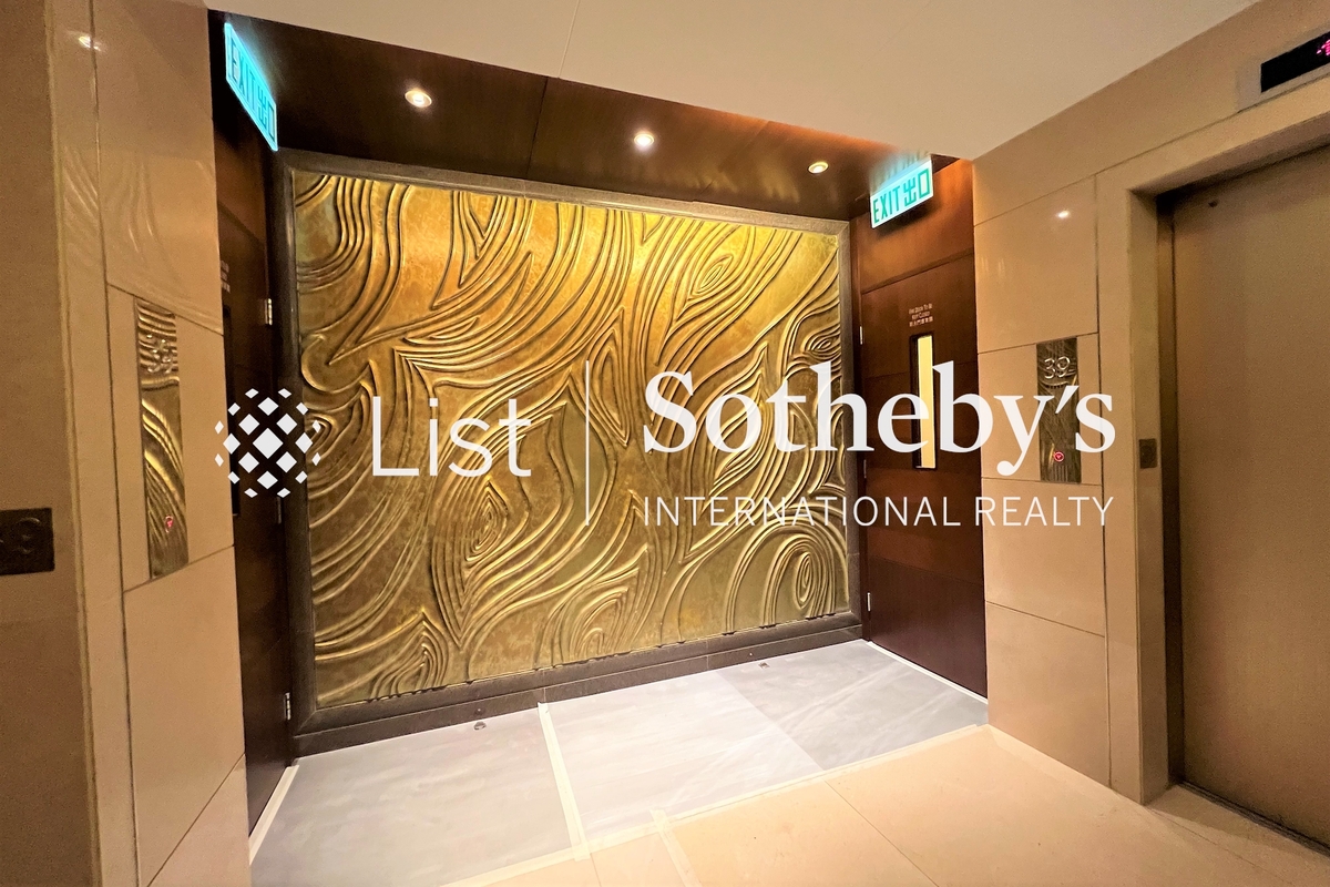 No. 15 Ho Man Tin Hill 灝畋峰 | Lift lobby