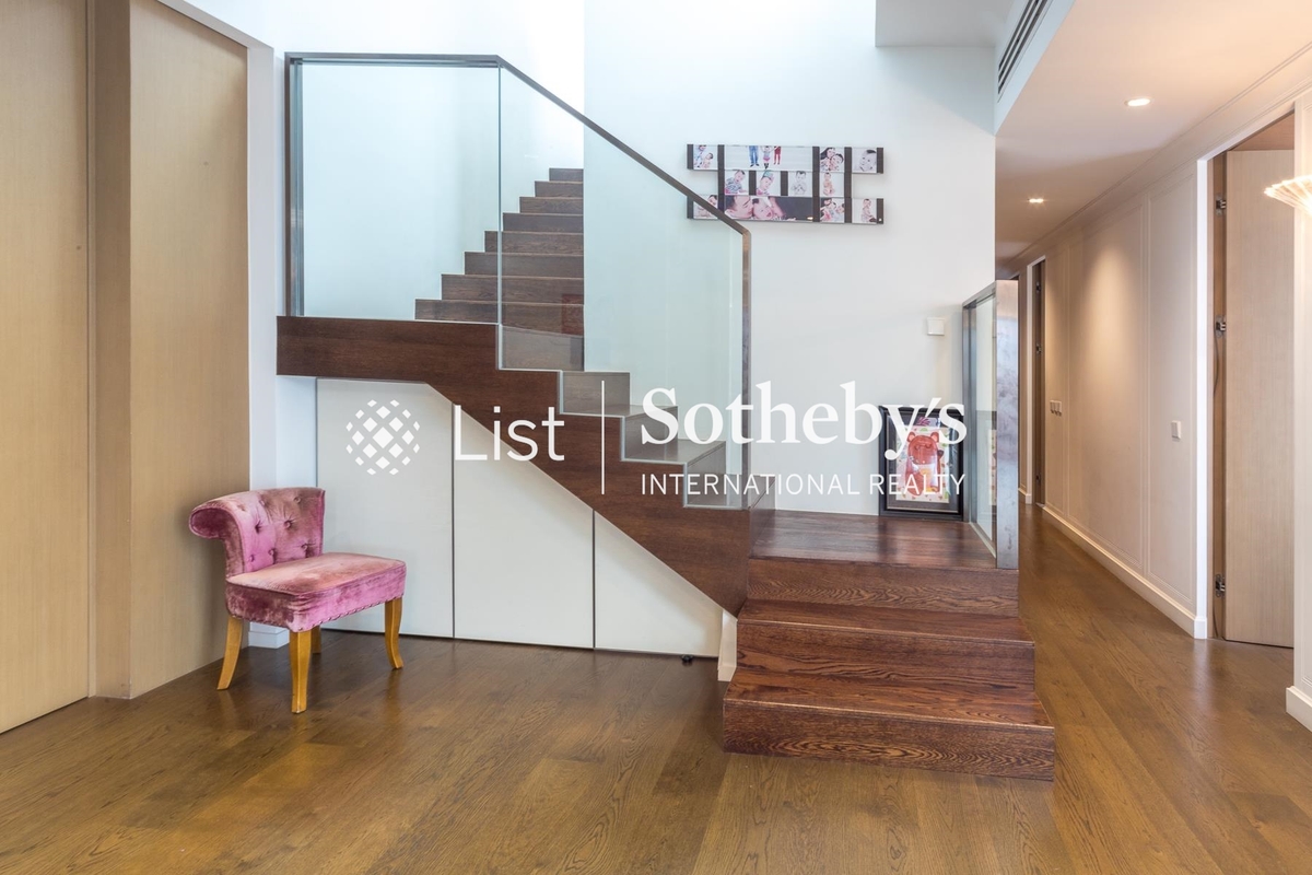 Dunbar Place Dunbar Place | Internal Staircase