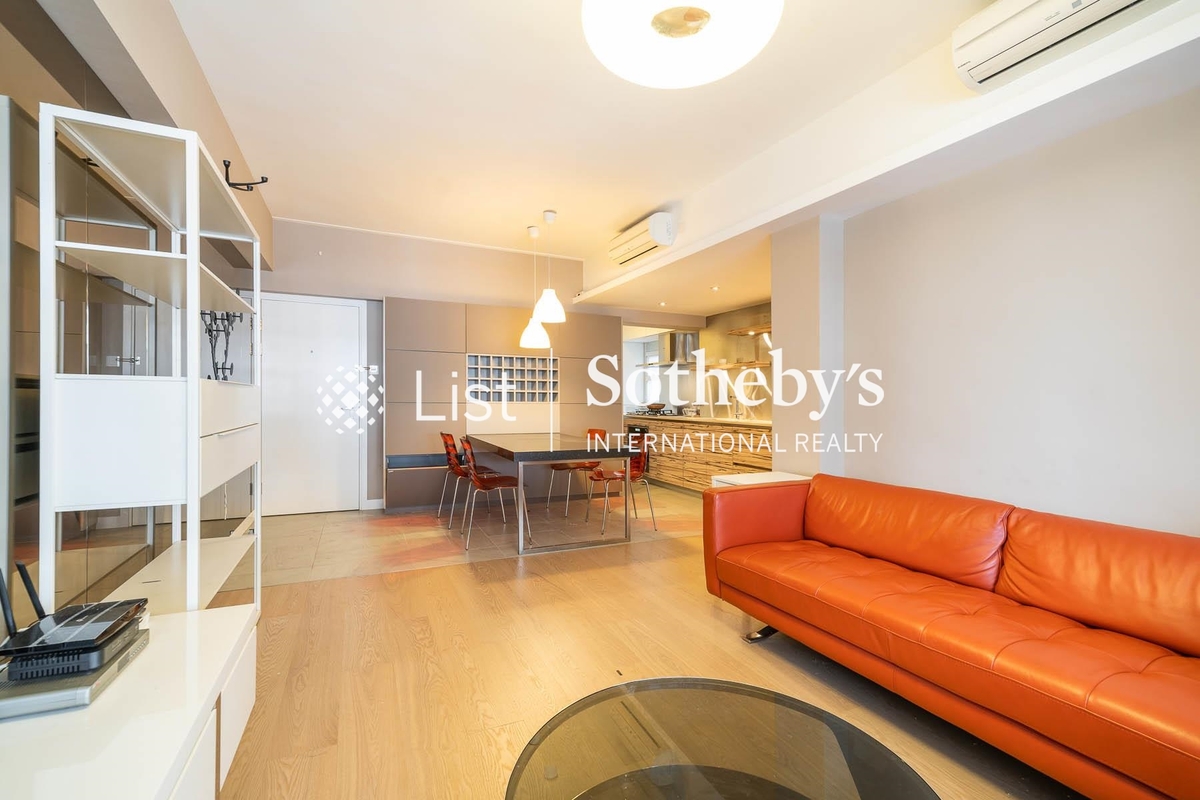 Prospect Mansion 海灣大廈 | Living and Dining Room