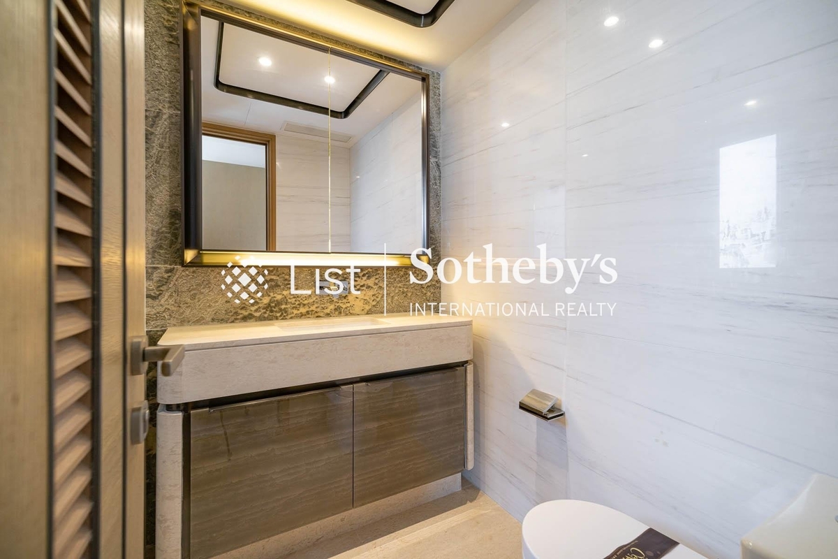 My Central My Central | Master Bathroom