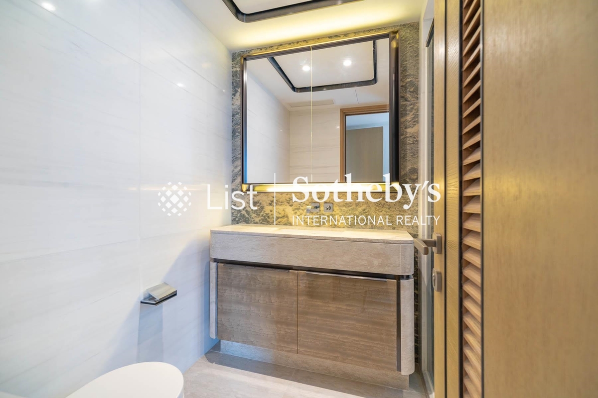 My Central My Central | Master Bathroom