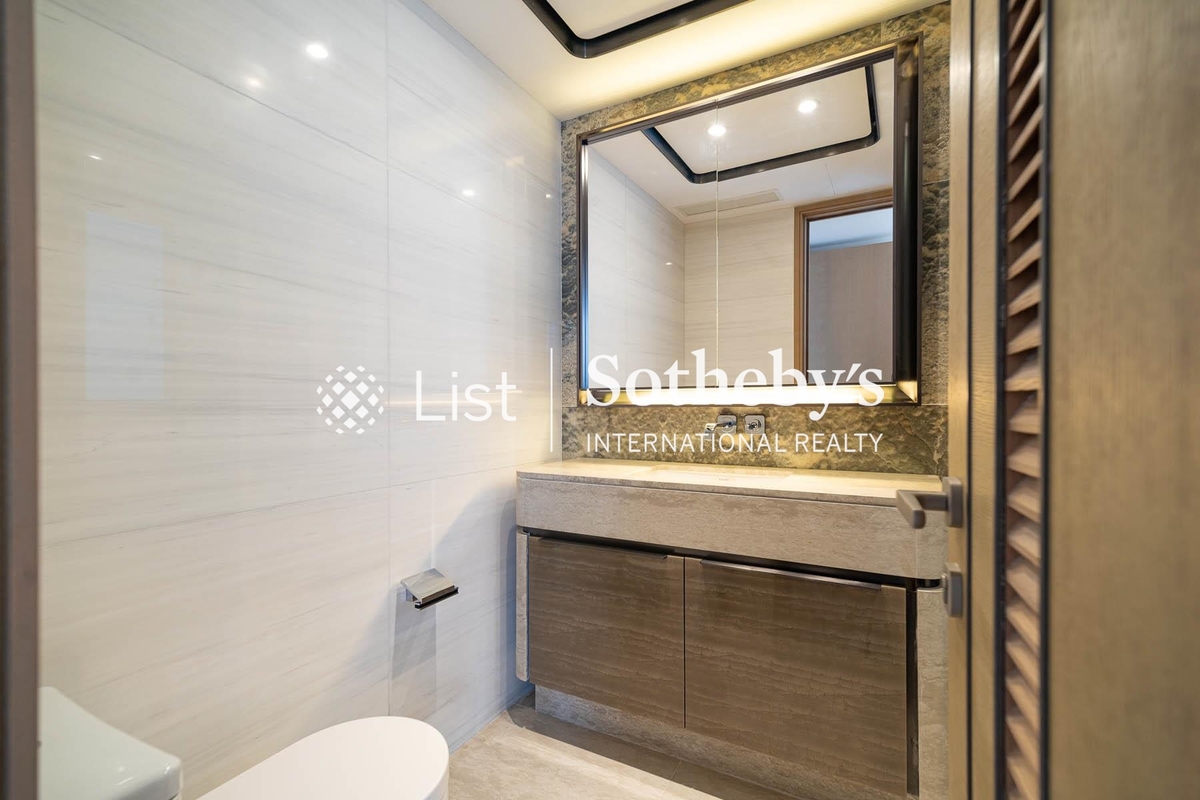 My Central My Central | Master Bathroom