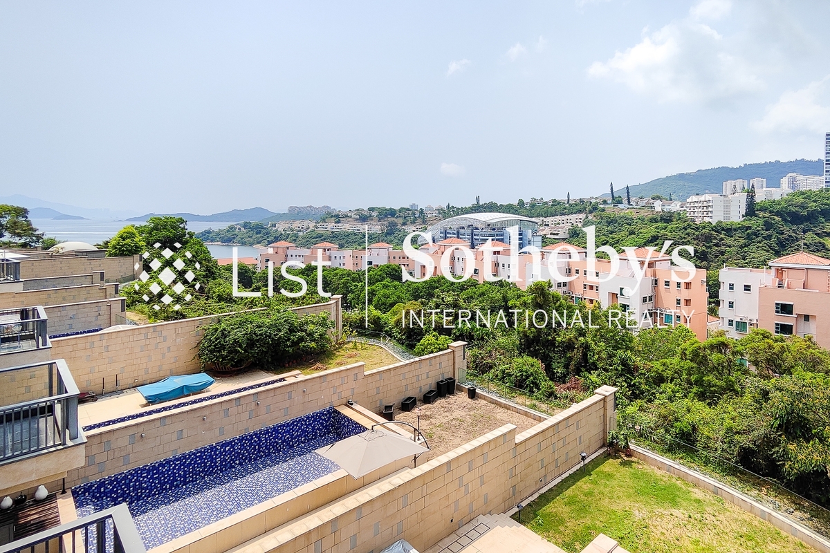 Discovery Bay Phase 15 Positano 愉景灣 15期 悅堤 | View from Living and Dining Room