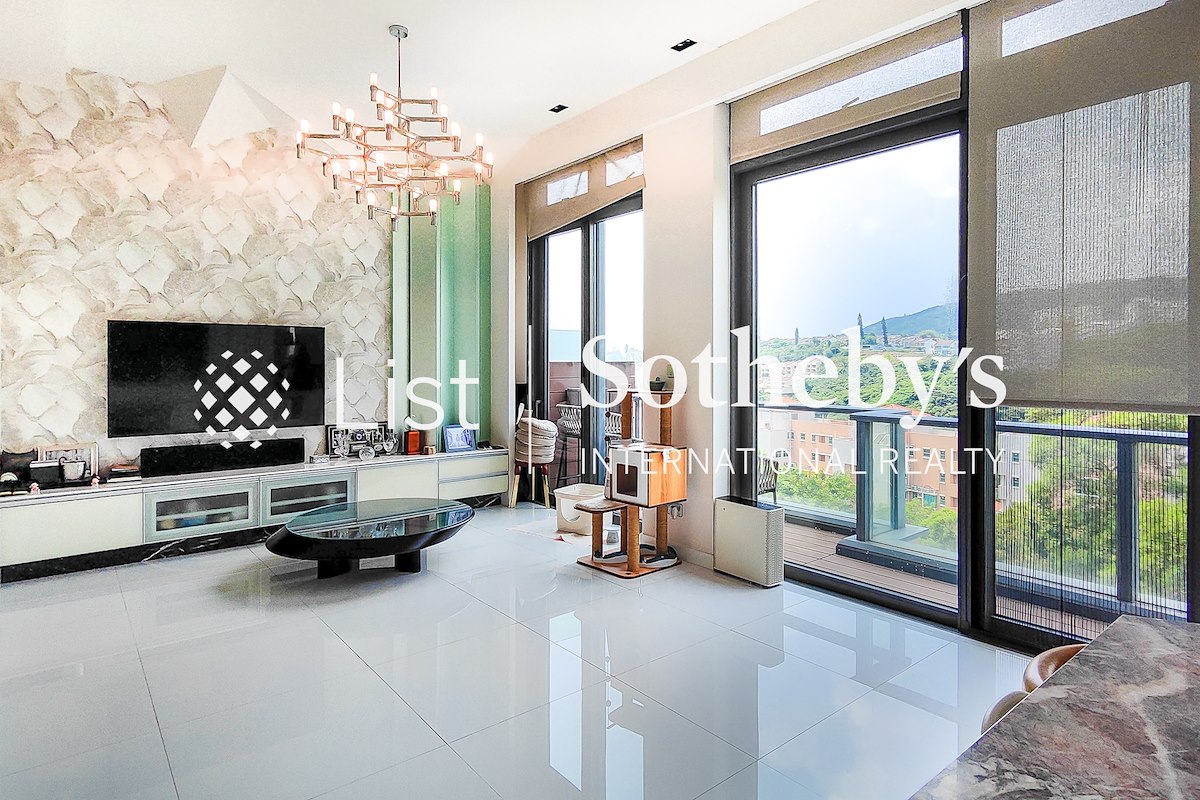 Discovery Bay Phase 15 Positano 愉景灣 15期 悅堤 | Living and Dining Room