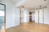 Tung Fat Building 同發大樓 | Master Bedroom
