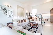 13-25 Ching Sau Lane 靜修里13-25號 | Living Room