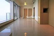 Townplace Kennedy Town Townplace Kennedy Town | Living and Dining Room