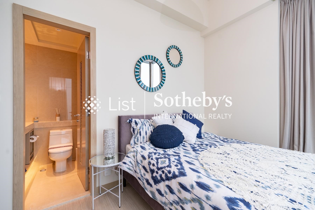 Townplace Kennedy Town Townplace Kennedy Town | Master Bedroom