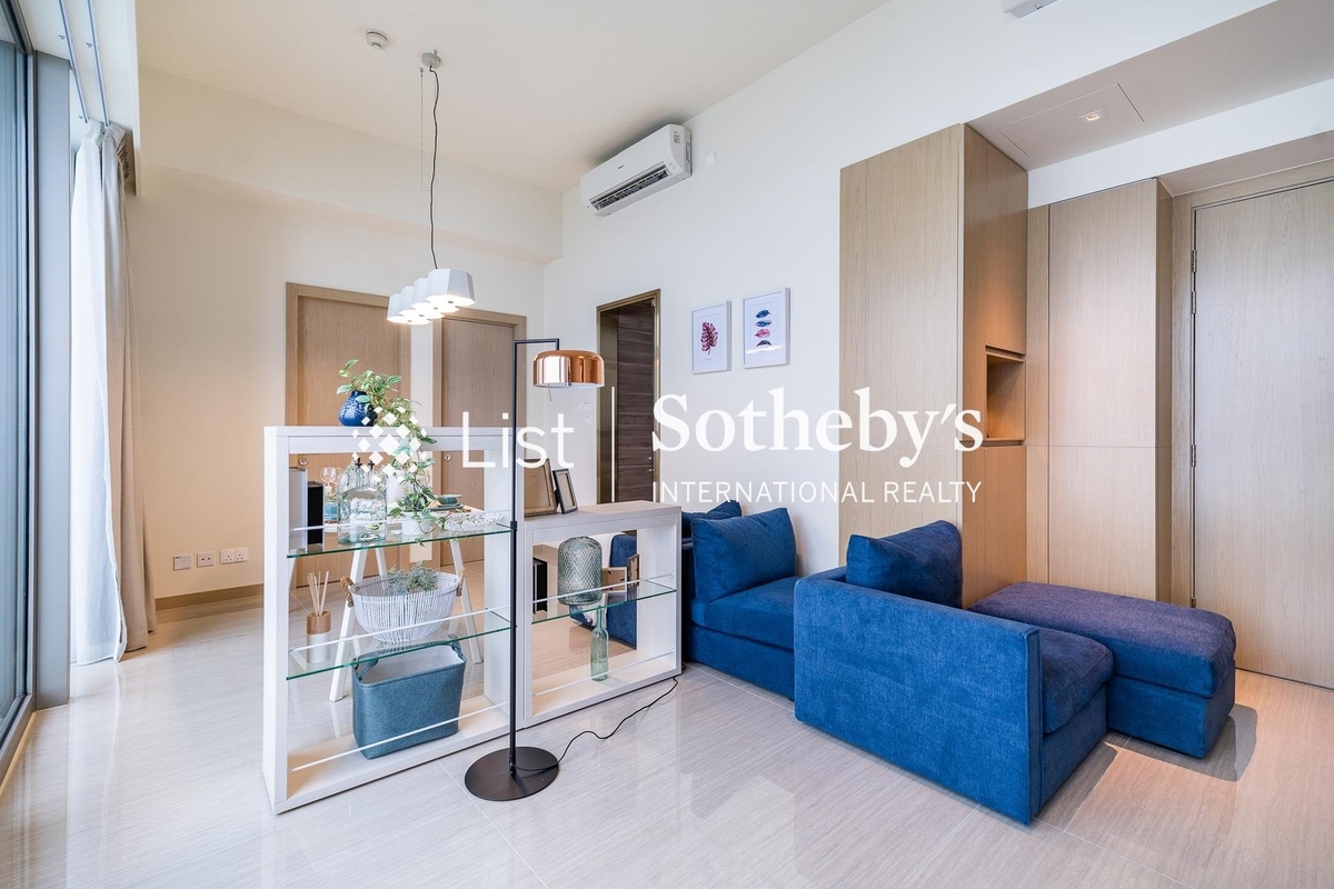 Townplace Kennedy Town Townplace Kennedy Town | Living and Dining Room