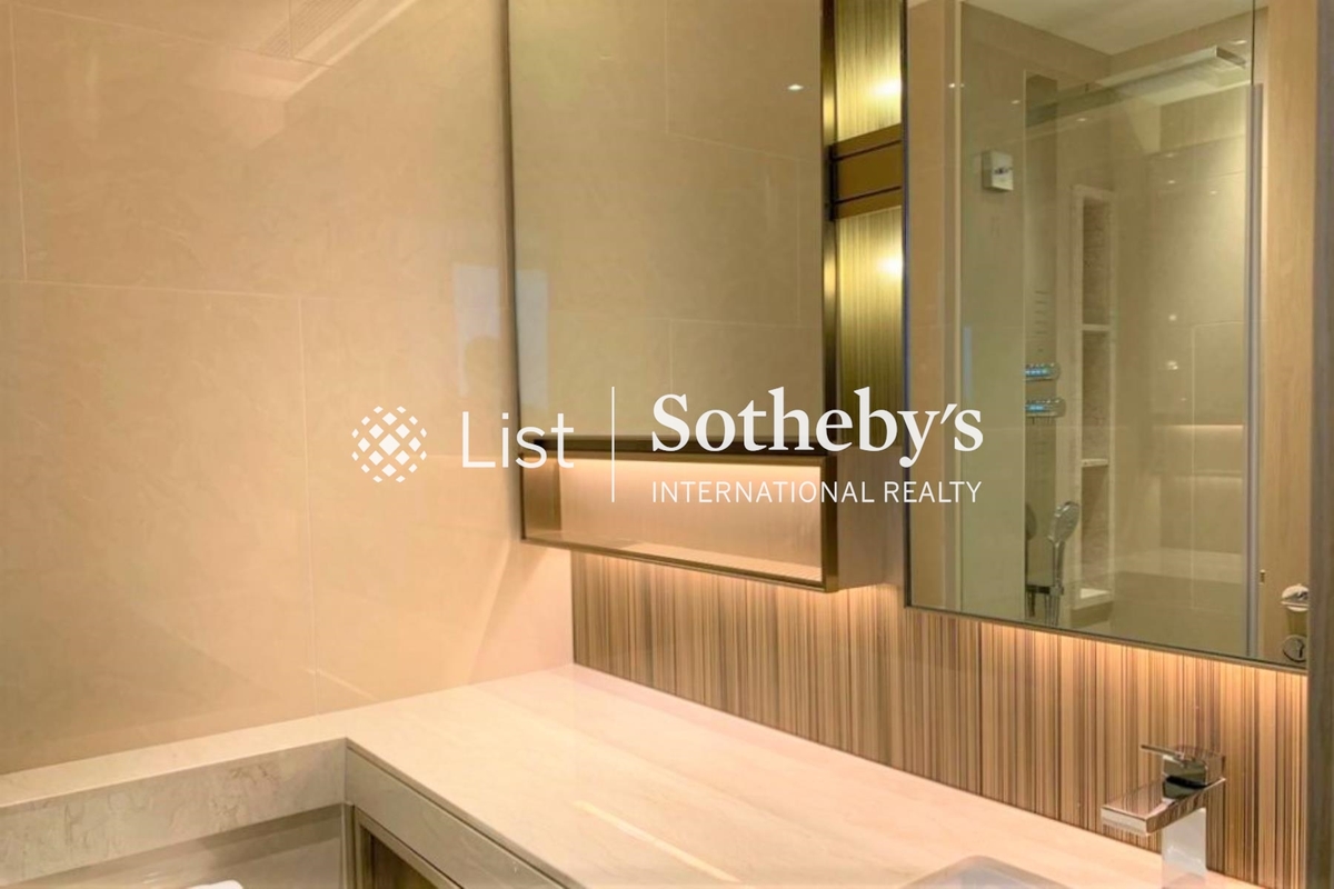 Townplace Kennedy Town Townplace Kennedy Town | Master Bathroom