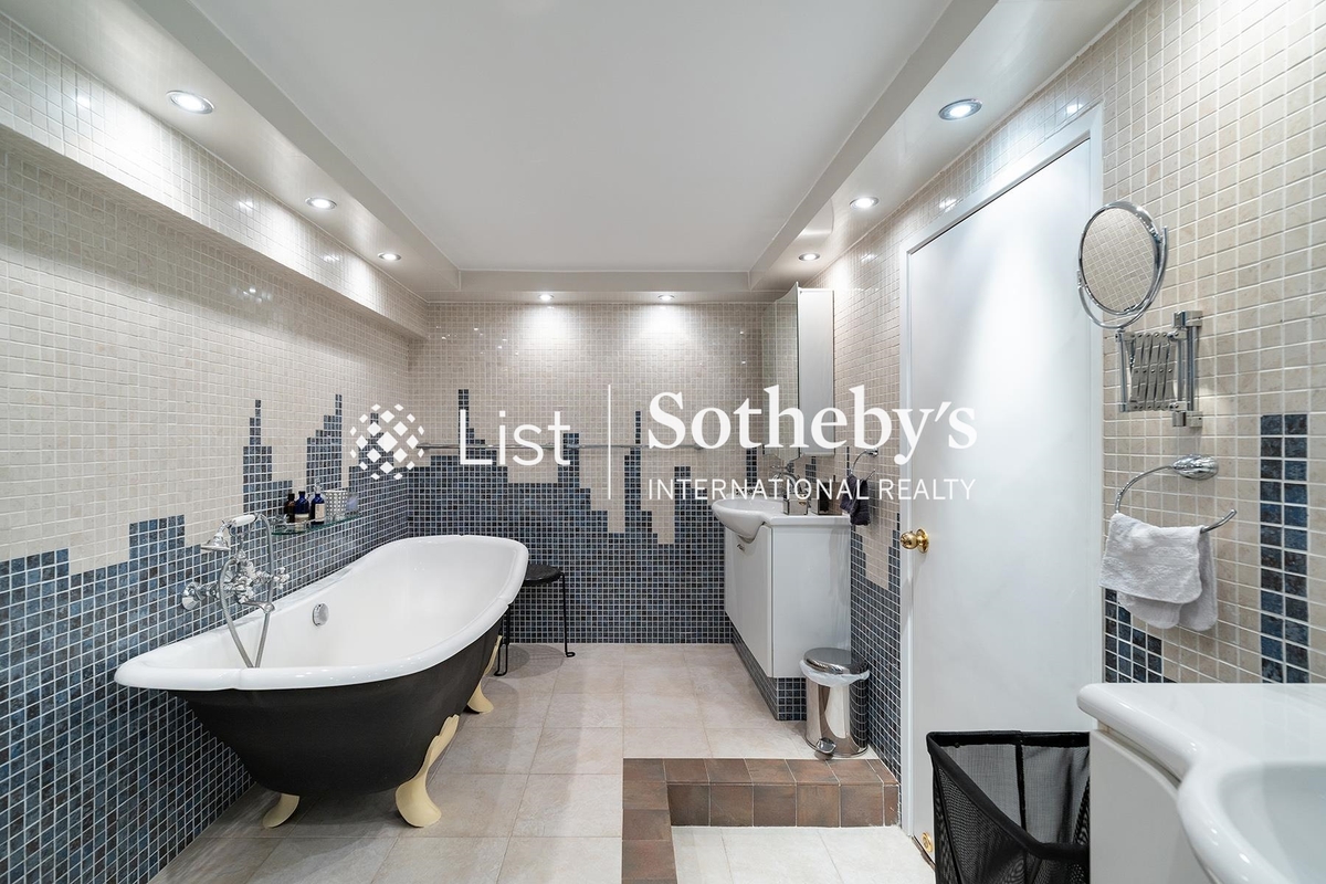 Sheung Sze Wan 相思灣 | Master Bathroom