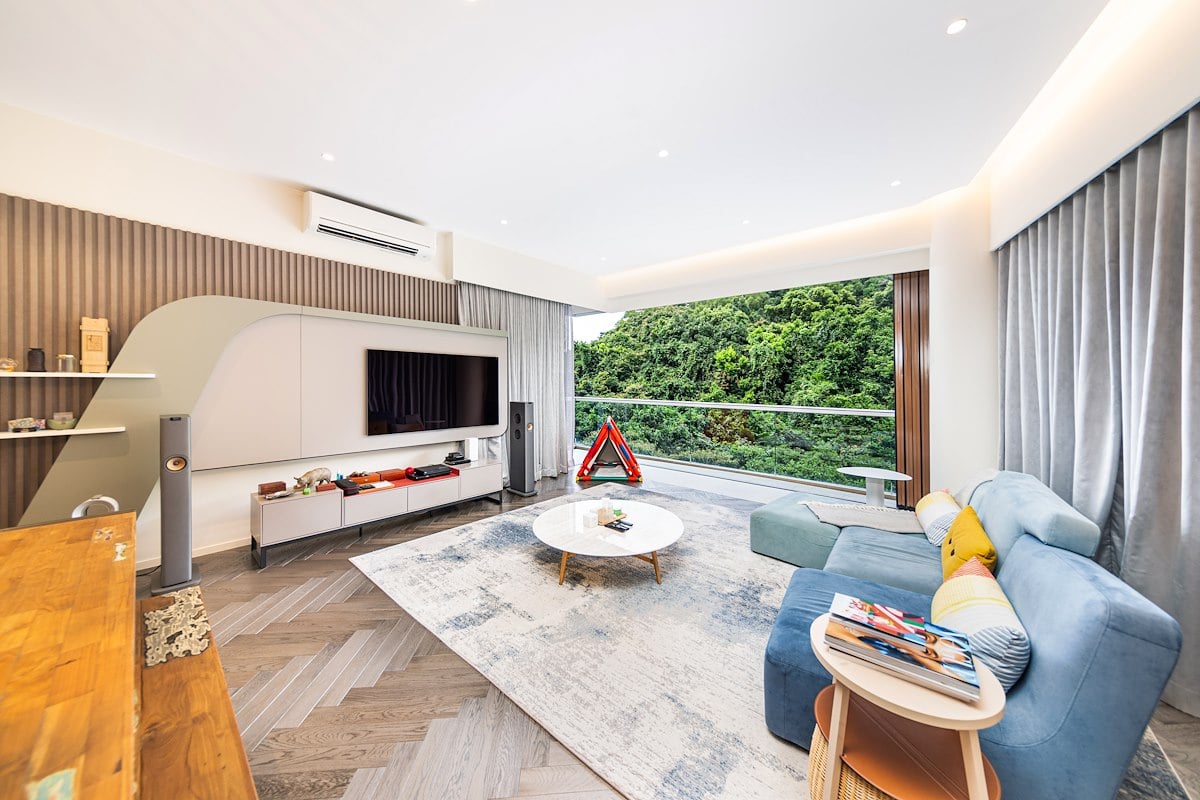 Mount Pavilia 傲瀧 | Living and Dining Room