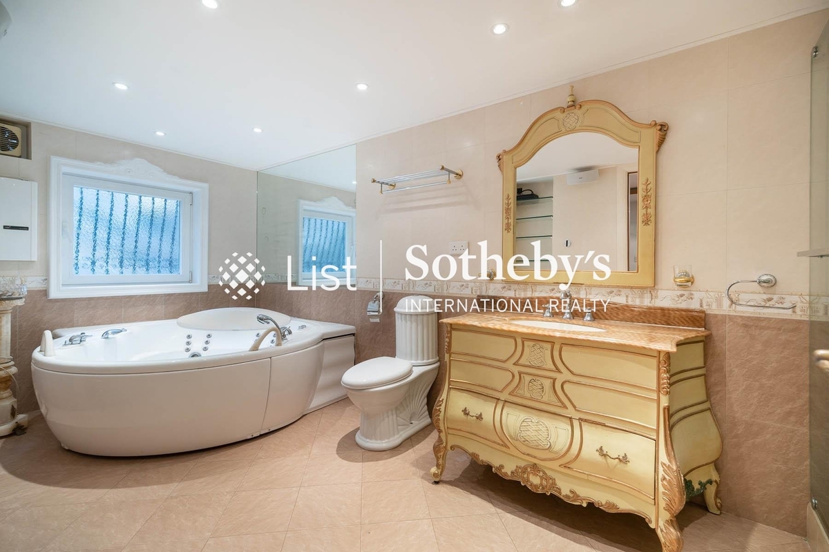 Ventura Villa 華慧苑 | Guest Bathroom