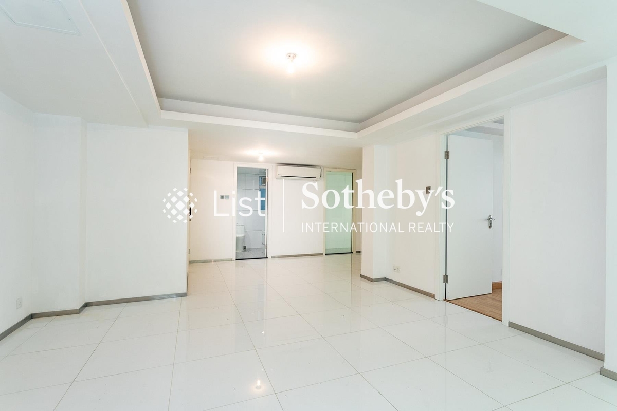 Villa Cecil Phase 2 趙苑2期 | Living and Dining Room