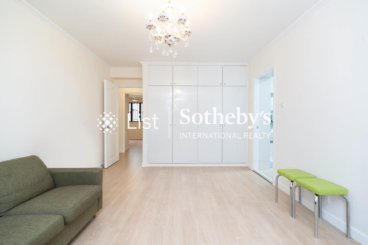 Wilshire Towers 慧雅閣 | Master Bedroom