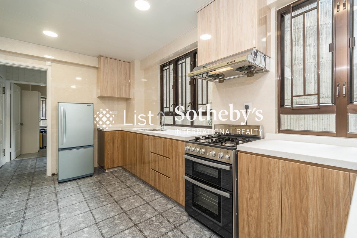 Wilshire Towers 慧雅閣 | Kitchen