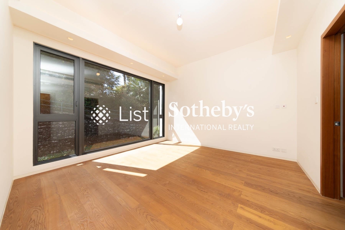 No. 14 Headland Road 赫蘭道14號 | Master Bedroom