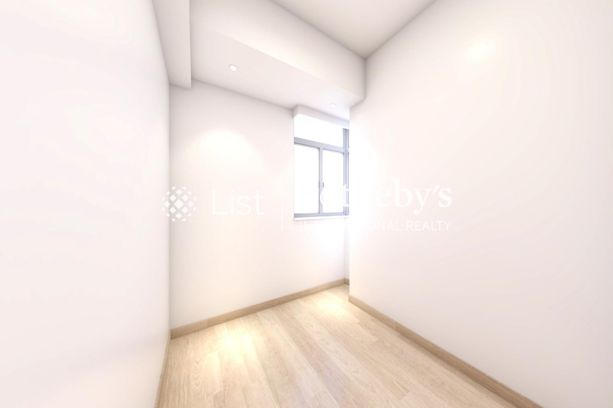 Regent Height 丽景大厦 | Third Bedroom