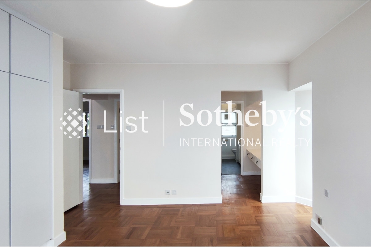 Rodrigues Court 羅理基閣 | Master Bedroom