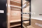 The Gage 嘉寓 | Walk-in Closet in Master Bedroom 