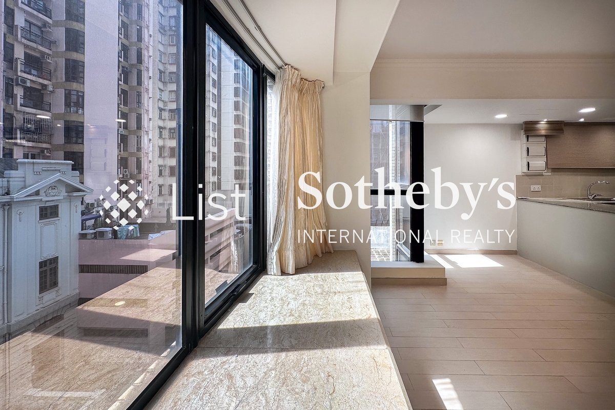 Claymore Lodge 嘉樂居 | Living and Dining Room