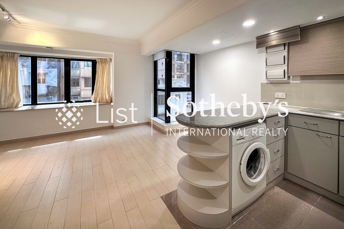 Claymore Lodge 嘉樂居 | Open Kitchen