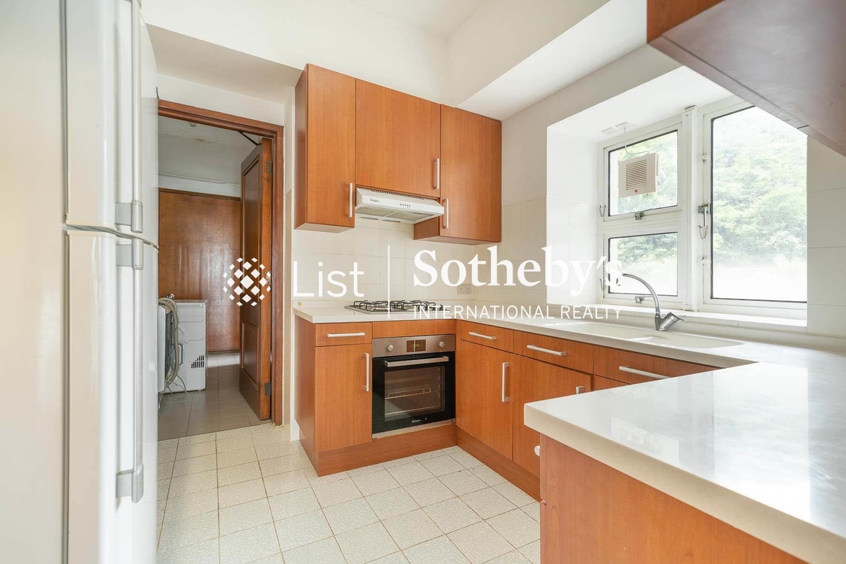 The Repulse Bay 影湾园 | Kitchen