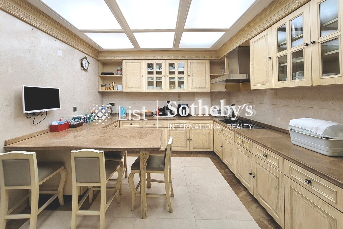 Kowloon Tong Garden 九龍塘花園 | Kitchen