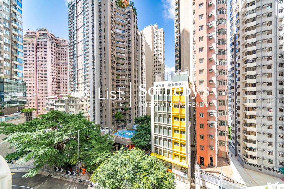 Peacock Mansion 孔翠樓 | View from Living and Dining Room