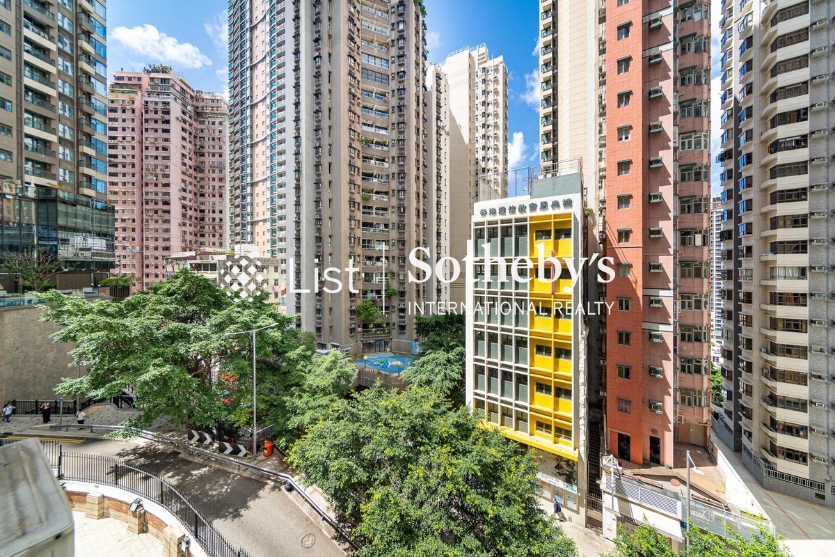 Peacock Mansion 孔翠樓 | View from Living and Dining Room