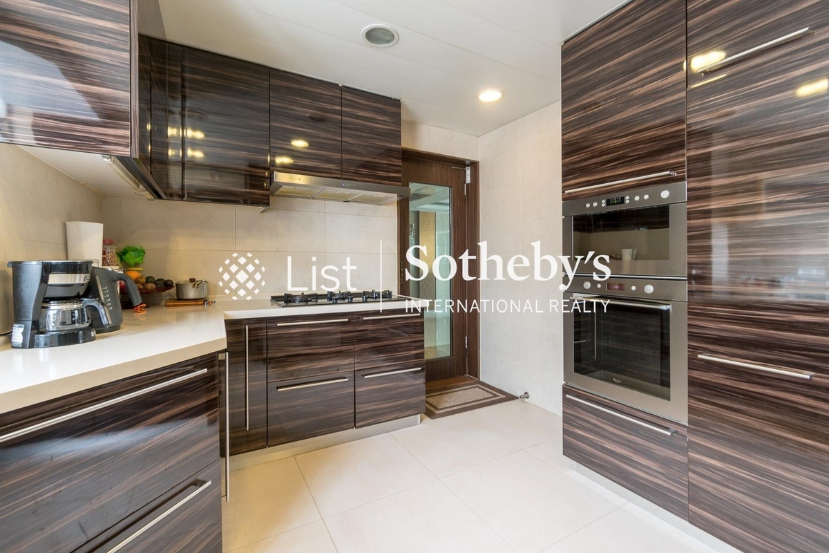 Mountain Court 文豪閣 | Kitchen