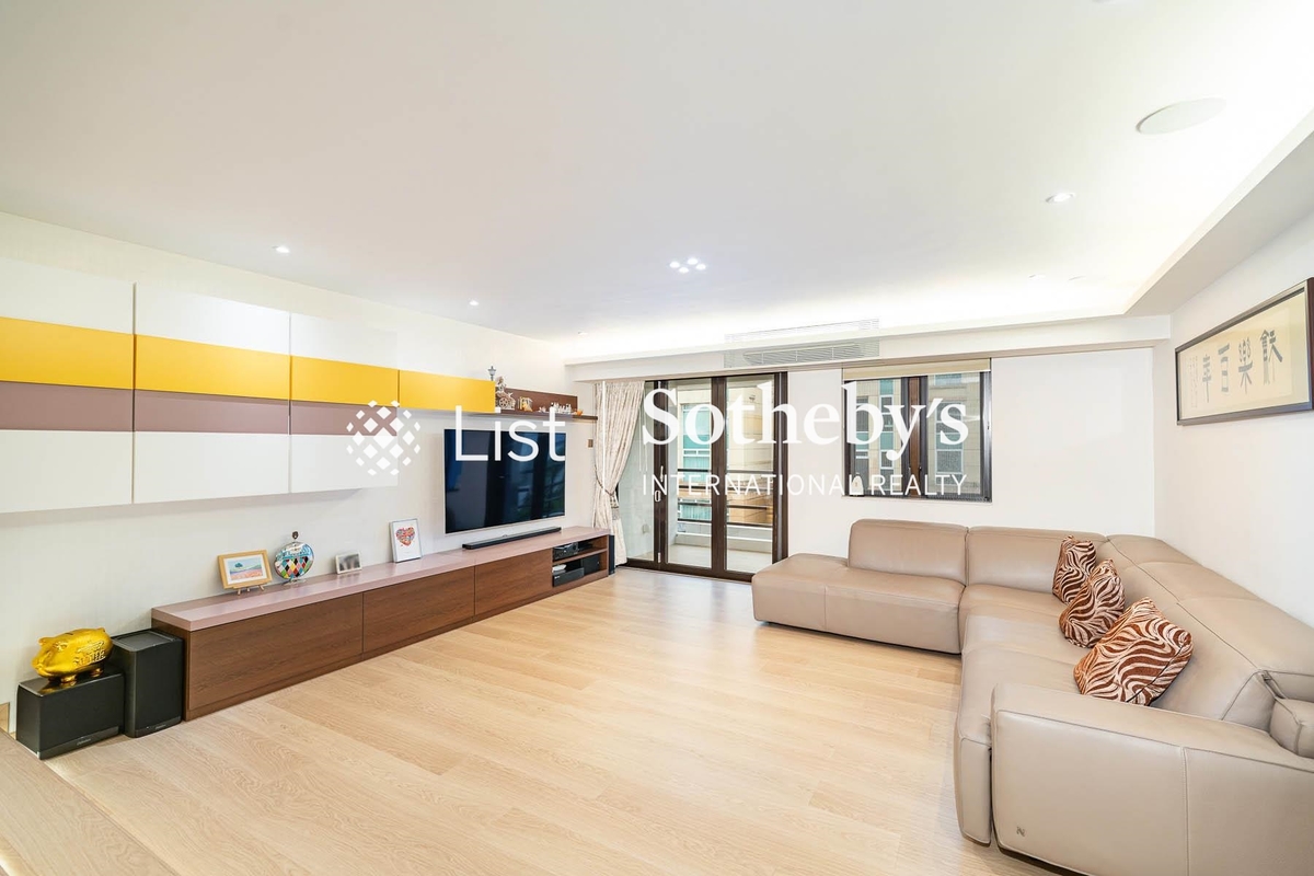 Albion Gardens 愛賓花園 | Living Area