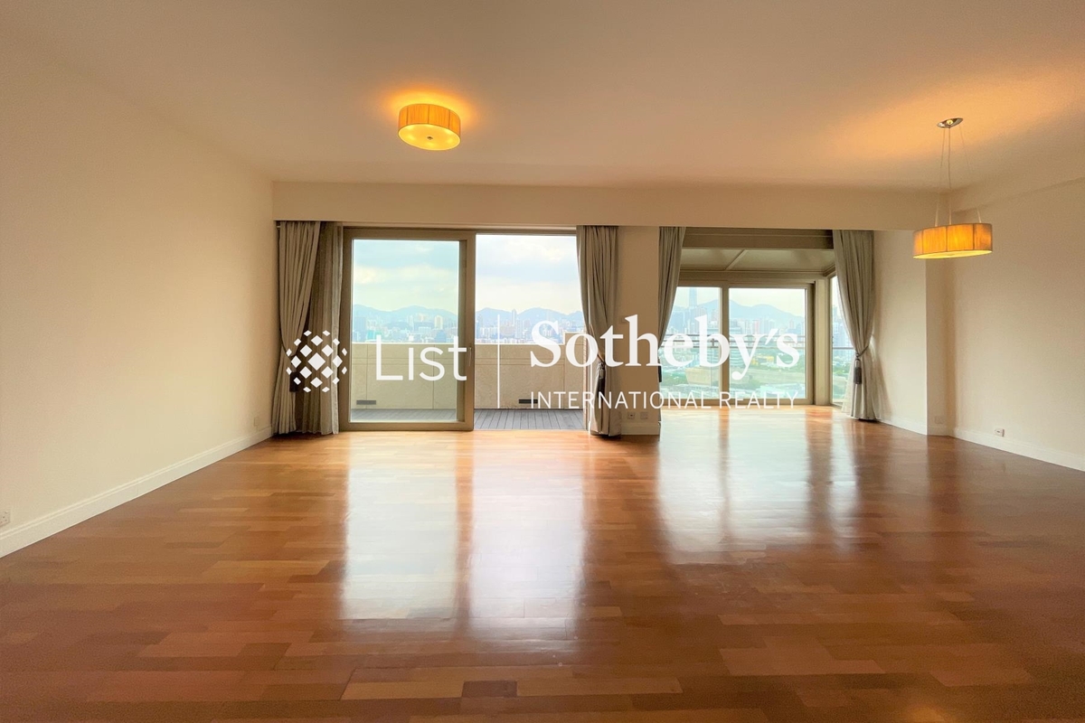 The Hamptons 鴻圖台 | Living and Dining Room