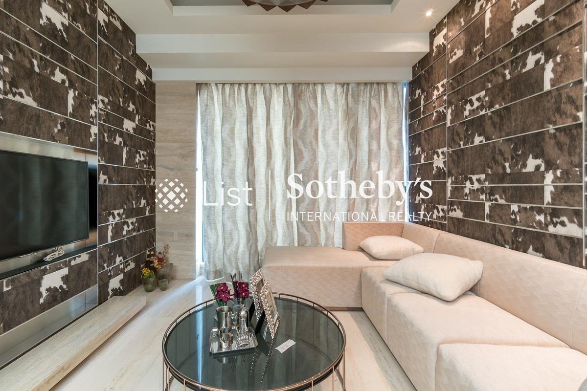 The Grandeur 龙苑 | Family Room
