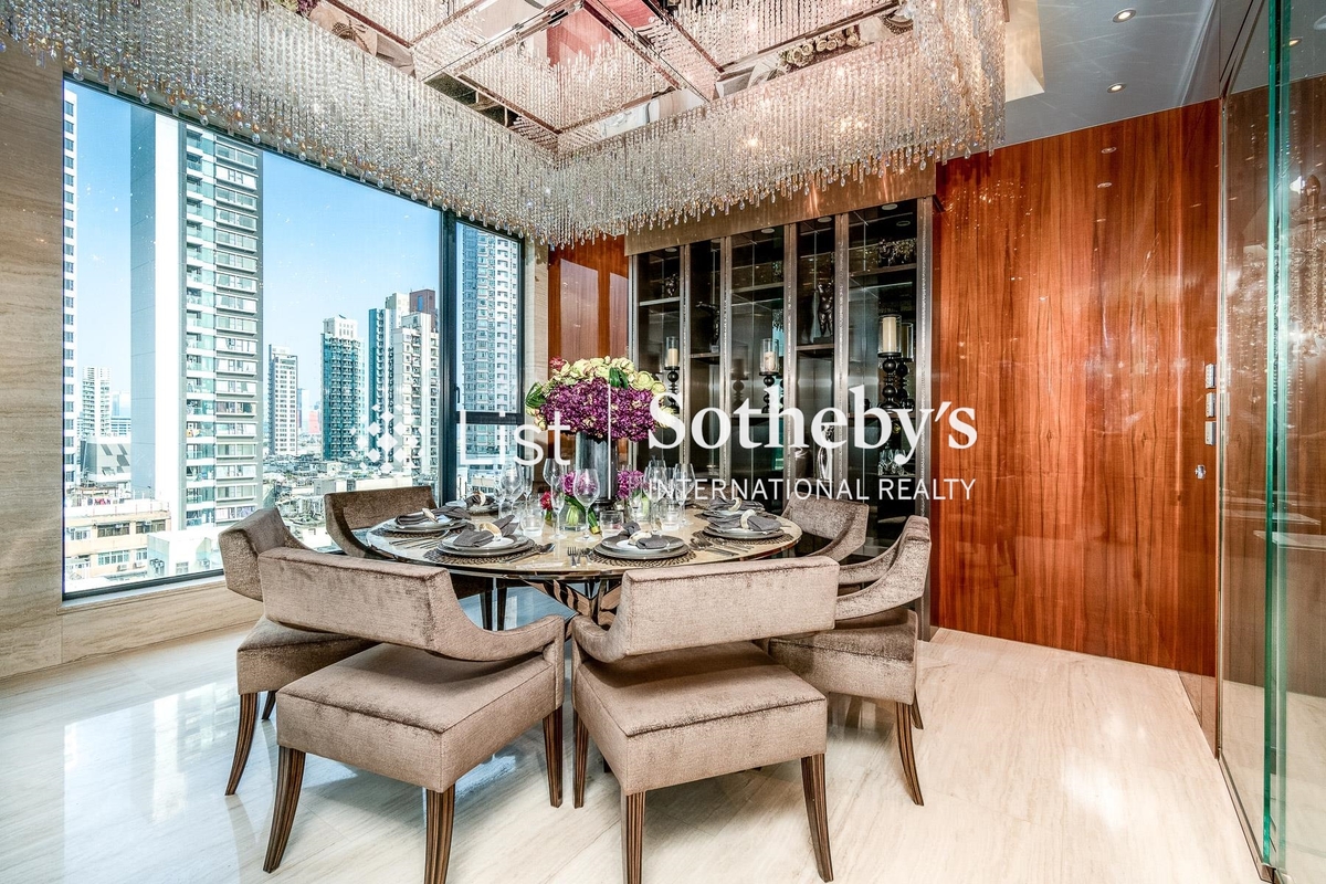 The Grandeur 龙苑 | Dining Area