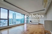 Grand Excelsior 嘉多利豪園 | Living and Dining Room
