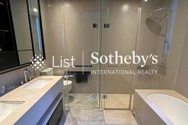 Mount Pavilia 傲泷 | 