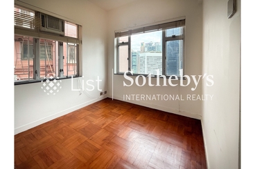 Mackenny Court 麥堅尼大廈 | 